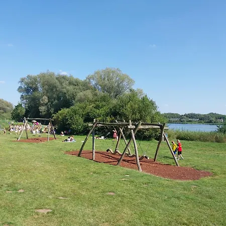 펜션 Lake Harelbeke *